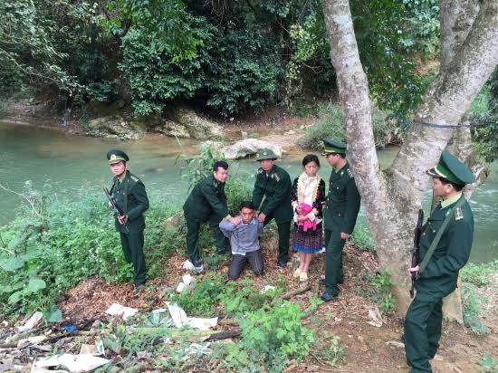 Chống buôn bán người qua biên giới. (28/4/2016)